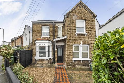 undefined, Elm Road, Kingston Upon Thames KT2