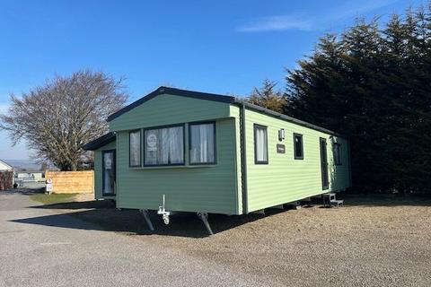 2 bedroom static caravan for sale, East Heslerton Malton