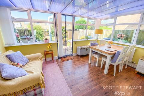32 Bellmans Road, Whittlesey, Peterborough, PE7 1TY