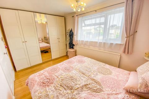 32 Bellmans Road, Whittlesey, Peterborough, PE7 1TY
