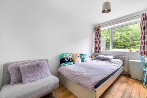 2 bedroom apartment to rent, Liebenrood Road,  Reading,  RG30