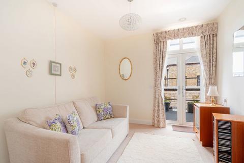 2 bedroom retirement property for sale, Bowes Lyon Place, Dorchester DT1