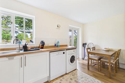 35 Benton Drive, Chester, CH2 2RD