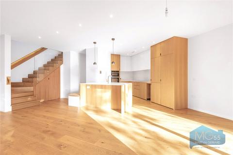 3 bedroom semi-detached house to rent, Crowntree Mews, Mill Hill, London, NW7
