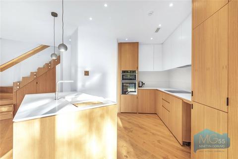 3 bedroom semi-detached house to rent, Crowntree Mews, Mill Hill, London, NW7