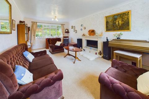 4 bedroom detached house for sale, Alder Grove, Buxton