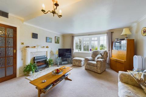4 bedroom detached house for sale, Alder Grove, Buxton
