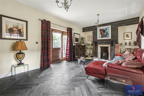 4 bedroom house for sale, The Woodlands, Harlestone Road, Northampton, Northamptonshire, NN5
