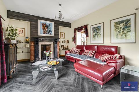 4 bedroom house for sale, The Woodlands, Harlestone Road, Northampton, Northamptonshire, NN5