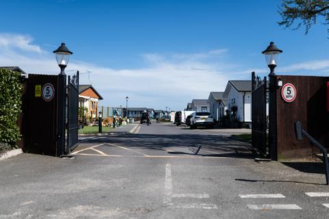 2 bedroom park home for sale, Canvey Island, Essex, SS8