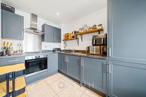 2 bedroom semi-detached house for sale, Yarrow Way, Ipswich, IP1