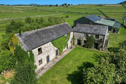 undefined, Peak District Holiday Barn, Wardlow, Derbyshire