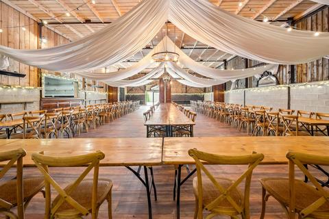 undefined, Peak District Holiday Barn, Wardlow, Derbyshire