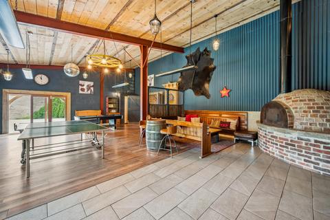 undefined, Peak District Holiday Barn, Wardlow, Derbyshire