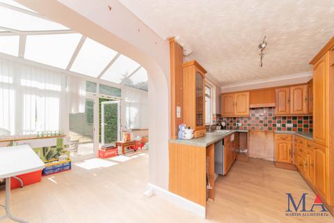 2 bedroom end of terrace house for sale, Gateshead Road, Borehamwood