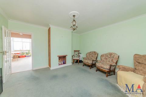 2 bedroom end of terrace house for sale, Gateshead Road, Borehamwood
