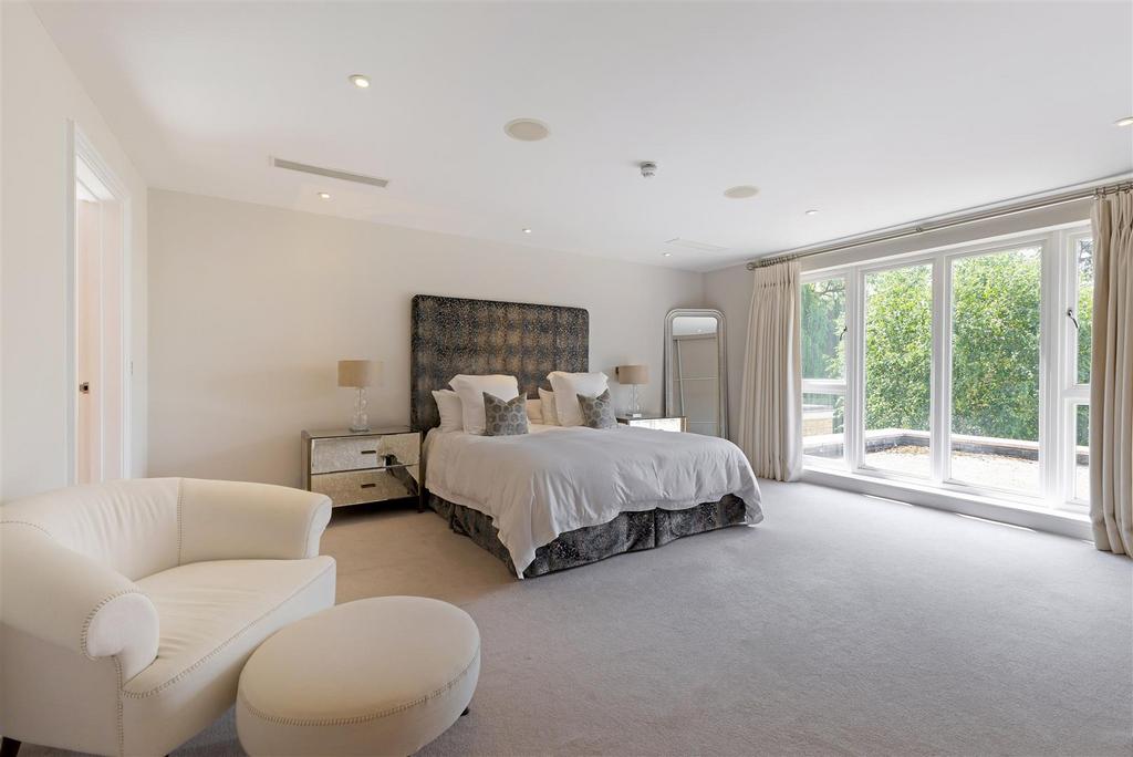 93632 Lincombe-Leatherhead-Road-Oxshott (26).jpg
