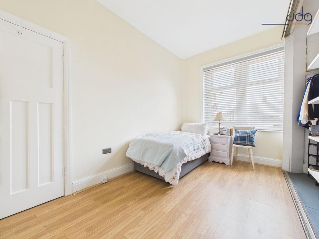Double Bedroom 2
