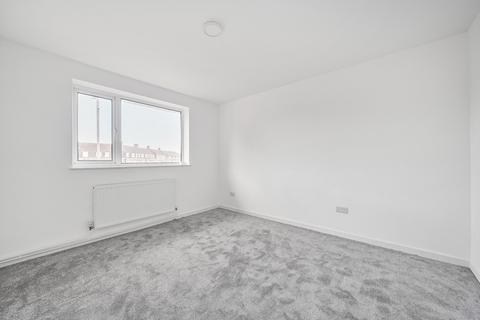 undefined, Long Drive, Ruislip, Middlesex