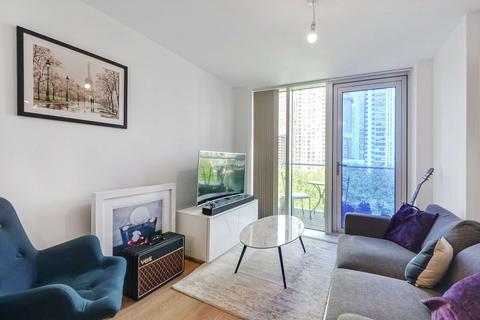 1 bedroom apartment for sale, at Millharbour, Tower Hamlets, London E14