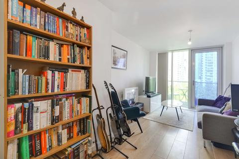 1 bedroom apartment for sale, at Millharbour, Tower Hamlets, London E14