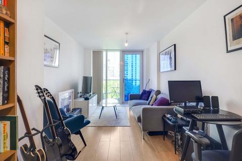 1 bedroom apartment for sale, at Millharbour, Tower Hamlets, London E14