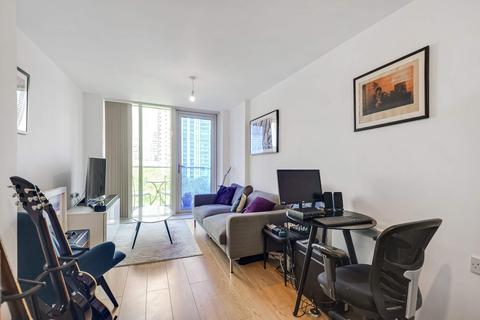 1 bedroom apartment for sale, at Millharbour, Tower Hamlets, London E14