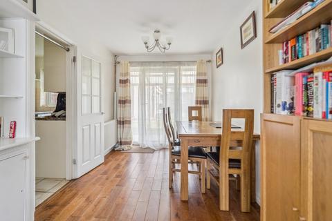 111 Sutton Lane, Slough, SL3 8AU