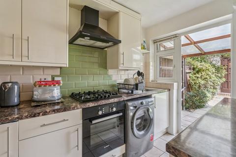 111 Sutton Lane, Slough, SL3 8AU