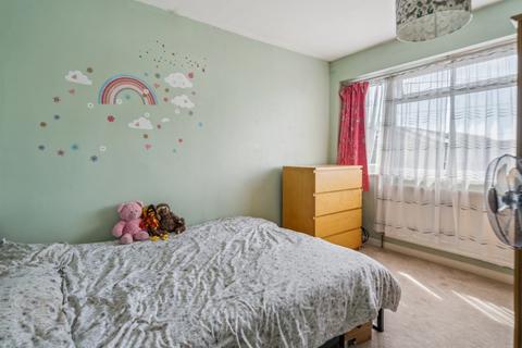 111 Sutton Lane, Slough, SL3 8AU