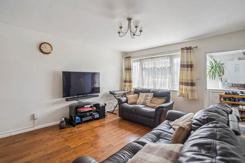 111 Sutton Lane, Slough, SL3 8AU