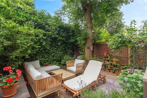 2 bedroom end of terrace house for sale, Offord Road, Barnsbury, London, N1