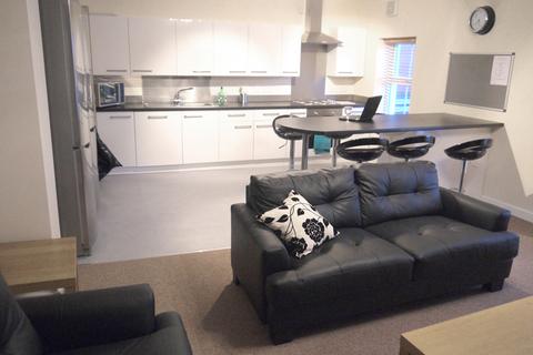 1 bedroom private hall to rent, Tithebarn Street