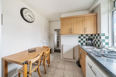 3 bedroom flat for sale, Vauxhall Street, London SE11