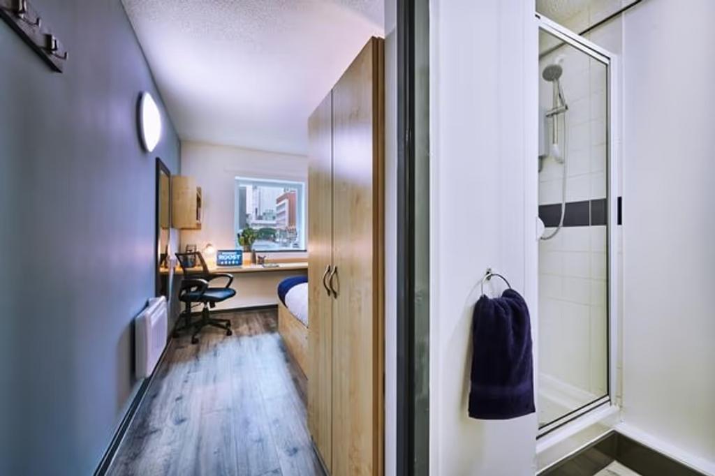 IY8 UAc H3n64 SBpyu BSzw FAi HUh BZoa.jpg