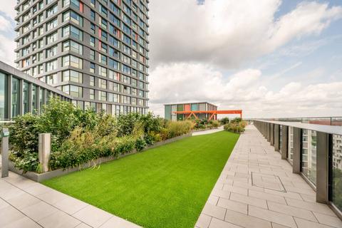 Studio to rent, Hightail Point, Anthems Way, Stratford, London, E20