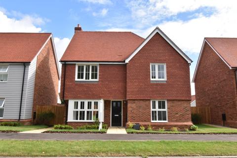 4 bedroom detached house for sale, Old Ashford Road, Lenham, Maidstone, ME17