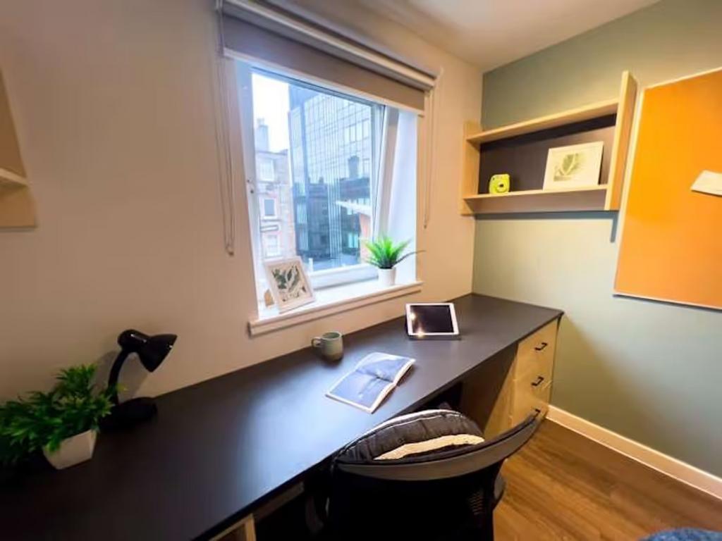 Ra73yk Ffk Jk4 QJfu8 CLs F8v2b2srnh.jpg