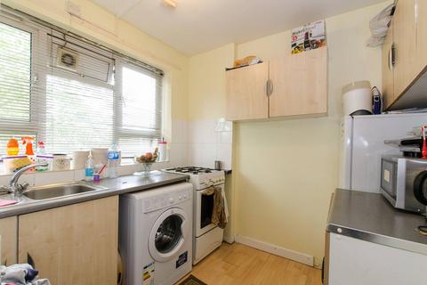 1 bedroom flat for sale, Sherbourne House, Pimlico, London, SW1V