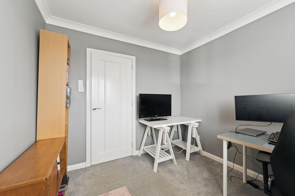 Study/ Bedroom