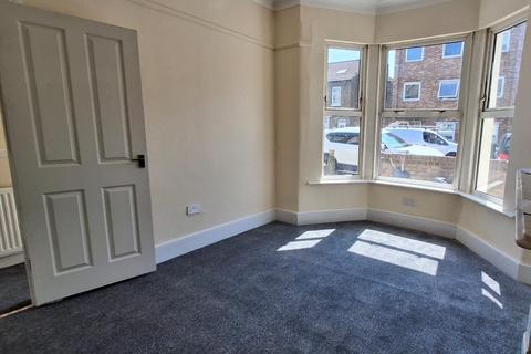 4 bedroom house to rent, St. Marys Road, Ilford IG1