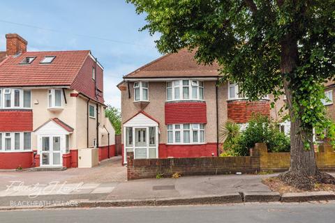 undefined, Wricklemarsh Road, London