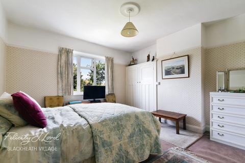 undefined, Wricklemarsh Road, London