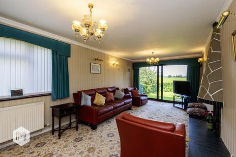 4 bedroom bungalow for sale, Waltham Avenue, Glazebury, Warrington, Cheshire, WA3 5NL