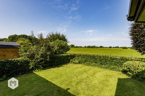 4 bedroom bungalow for sale, Waltham Avenue, Glazebury, Warrington, Cheshire, WA3 5NL