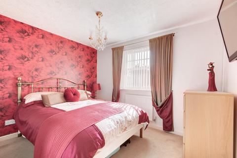 9 Ambergate Close, Redditch, B97 6SR