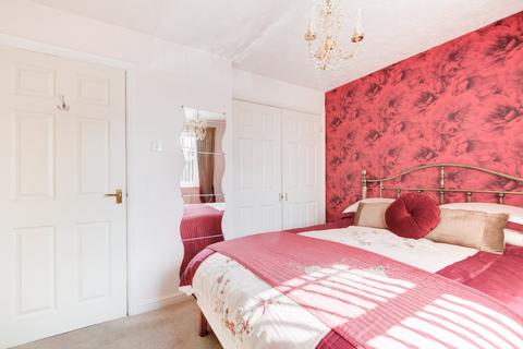 9 Ambergate Close, Redditch, B97 6SR