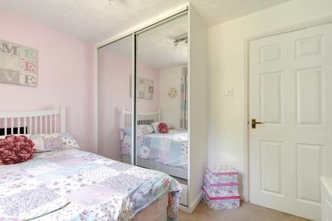 9 Ambergate Close, Redditch, B97 6SR