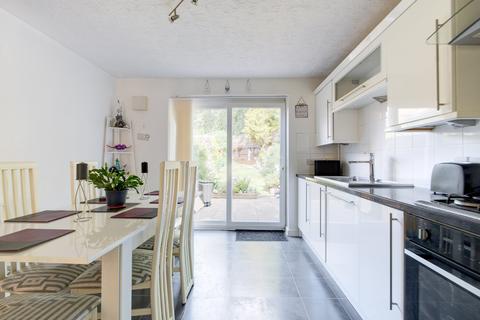 9 Ambergate Close, Redditch, B97 6SR