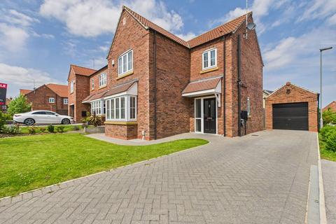 3 bedroom detached house for sale, West Hill Road, Kirk Ella, HU10 7FG